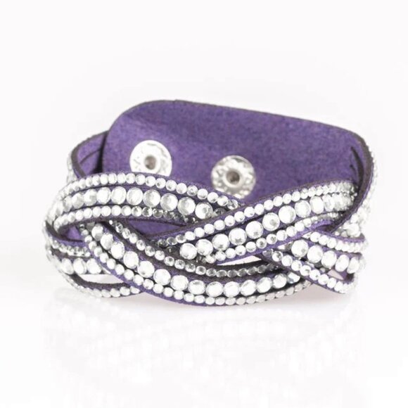 Paparazzi Jewelry Accessories - Bring On the Bling - Blue Bracelet - Vintage - Picture 2 of 4